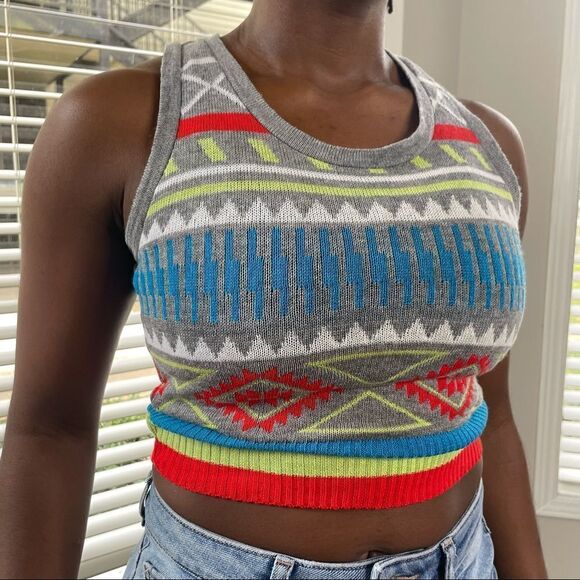 2/$20 DEREK HEART Cropped Aztec Striped Sweater Knit Tank vest - Picture 13 of 13